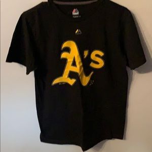 Men’s Med Majestic Oakland As Tee